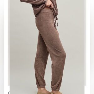 Barefoot Dreams Cozychic Ultra Lite Knit Joggers Pants